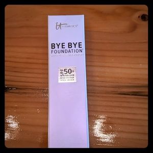 It Cosmetics Bye Bye Foundation